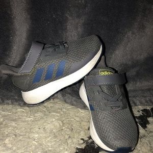 Boys Adidas Sneakers